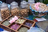 ارسال ۱۰ هزار دلار سوغات کرمانشاه به خارج کشور/از روغن حیوانی و پسته تا بادام و ترخینه