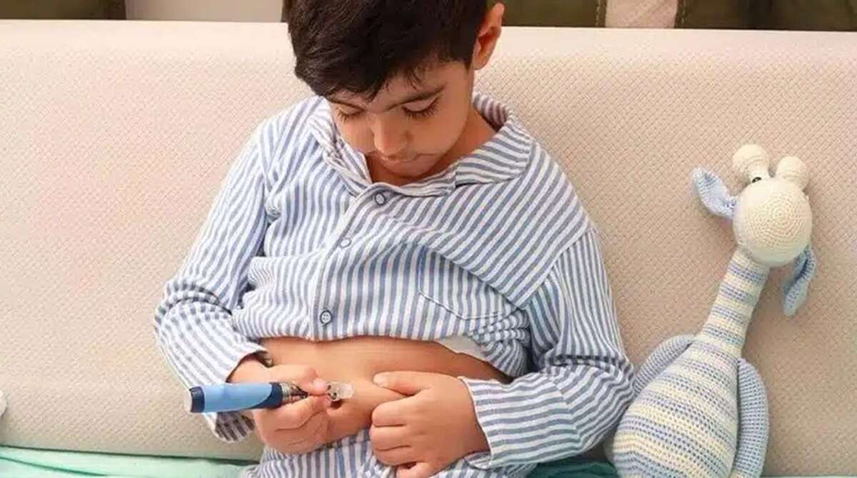 متخصص غدد اطفال و عضو هیأت علمی دانشگاه علوم پزشکی البرز، با اشاره به افزایش موارد ابتلا به دیابت در کودکان و نوجوانان گفت:دیابت یکی از بیماری‌های مزمن دوران کودکی است که در صورت تشخیص و کنترل مناسب، می‌توان از بسیاری از عوارض آن پیشگیری کرد و کیفیت زندگی کودکان مبتلا را به طور چشمگیری بهبود بخشید.