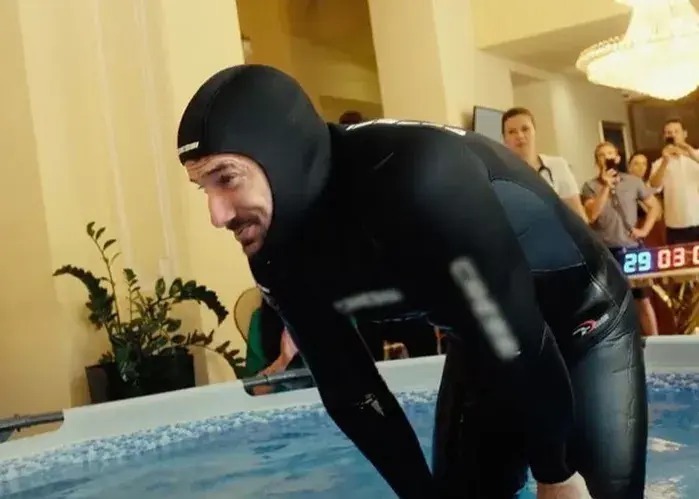 ۲۹ دقیقه زیر آب! | مرز‌های انسان بودن جابجا شد