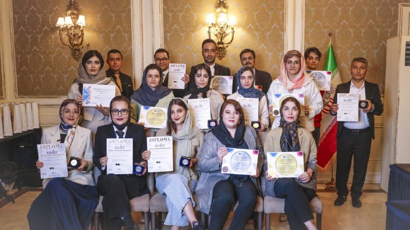 مهندس روشنک صمدی ترکمانی، دانشپذیر آکادمی مخترعین مدال نقره مسابقات بینالمللی اختراعات سوئیس ۲۰۲۵ را کسب نمود. مهندس روشنک صمدی ترکمانی، دانشپذیر آکادمی مخترعین مدال نقره مسابقات بینالمللی اختراعات سوئیس ۲۰۲۵ را کسب نمود.