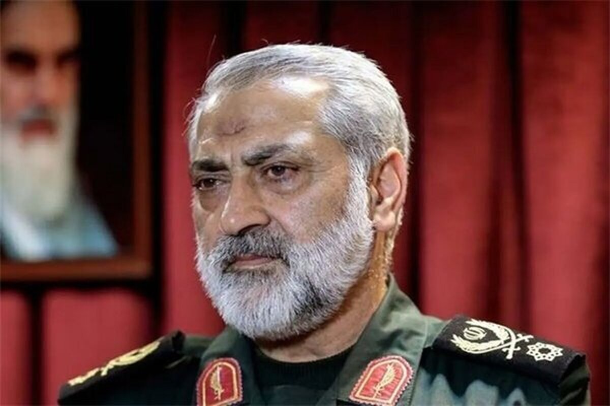 سخنگوی ارشد نیرو‌های مسلح با اشاره به دستاورد‌های دفاع مقدس تأکید کرد: در طول جنگ و پس از آن، تولید هیچ سلاح پیشرفته‌ای متوقف نشد و امروز نیز توان موشکی کشور با شتاب در حال ارتقاست.