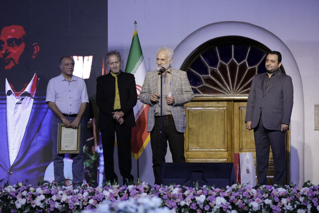 بانک صادرات ایران، حامی نهمین جشن عکاسان سینمای ایران/ محسن سیفی: اقتصاد بدون فرهنگ پایدار نیست بانک صادرات ایران، حامی نهمین جشن عکاسان سینمای ایران/ محسن سیفی: اقتصاد بدون فرهنگ پایدار نیست