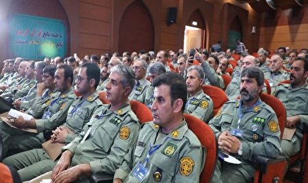 ببینید ا همایش فرماندهان یگان حفاظت محیط زیست کشور در قم