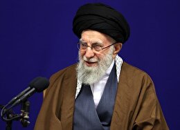 گزارش تصویری ا دست‌اندرکاران برگزاری گردهمایی بین‌المللی بزرگداشت آیت‌اللّه میرزا محمّدحسین نائینی با رهبر انقلاب دیدار کردند.
