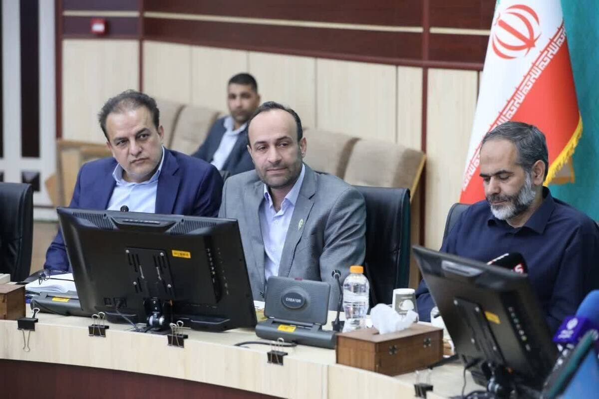 رئیس مجمع نمایندگان البرز با تأکید بر ضرورت حفظ پایداری تولید گفت: بخش تولید به عنوان یکی از ارکان اصلی اقتصاد کشور نیازمند زیرساختهای قوی، قوانین تسهیلگر و توجه به مسائل زیستمحیطی است.