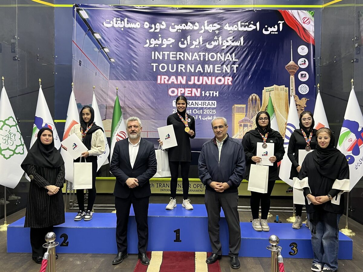 در پایان چهاردهمین دوره ایران جونیور، برترین دختران اسکواش‌کار کشور در رده‌های سنی زیر ۱۱ تا ۱۹ سال معرفی شدند و ورزشکاران استان‌های یزد، فارس و تهران بیشترین عناوین قهرمانی را از آن خود کردند.