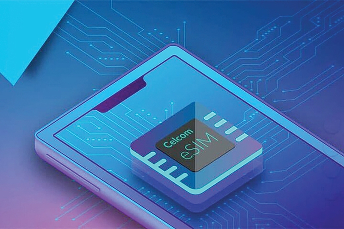 سیمکارت ای‌سیم(eSIM)،به‌عنوان نسل نوین سیمکارت‌های دیجیتال، در دستگاه‌های هوشمند مجهز به این فناوری جایگزین سیمکارت‌های فیزیکی می‌شود. با بهره‌گیری از  ای‌سیم، دیگر نیازی به تهیه یا تعویض سیمکارت فیزیکی نیست و فعال‌سازی آن به‌صورت کاملا غیرحضوری و از راه دور توسط اپراتور انجام خواهد شد.