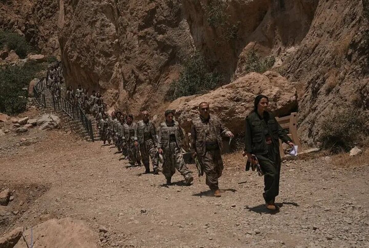 منابع امنیتی از پیوستن صدها تن از عناصر پ.ک. ک به نیروهای موسوم به قسد خبر دادند.