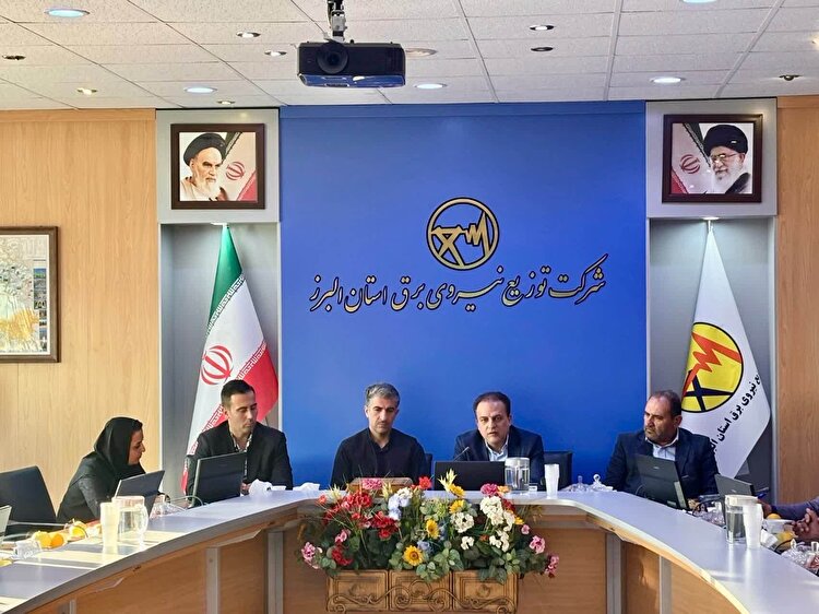 اجرای اولین مگاپروژه نیروگاه خورشیدی در استان البرز