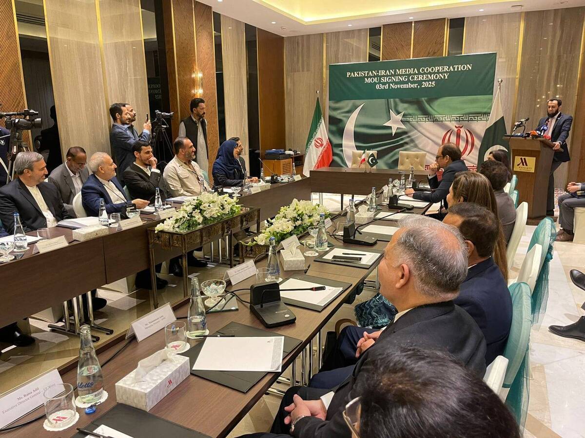 وزیر اطلاع‌رسانی و رسانه‌های جمعی پاکستان بر گسترش همکاری‌های رسانه‌ای، تولیدات مشترک و تقویت پیوند‌های فرهنگی میان جمهوری اسلامی ایران و پاکستان تاکید کرد.