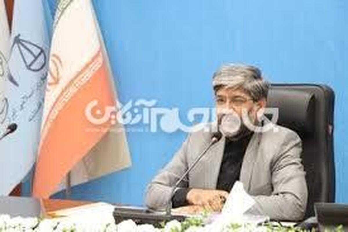 رئیس کل دادگستری آذربایجان‌غربی به همراه دادستان مرکز استان، با بازدید از دو واحد تولیدی فعال در حوزه صنایع غذایی و محصولات شوینده، ضمن بررسی ظرفیت‌های توسعه‌ای این واحدها، بر حمایت قضایی از سرمایه‌گذاری و ایجاد اشتغال پایدار به‌ویژه برای مددجویان تأکید کرد.