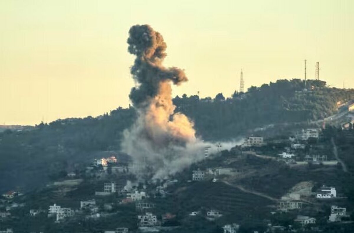 رئیس جمهور و نخست وزیر لبنان به تشدید حملات رژیم صهیونیستی علیه این کشور واکنش نشان دادند.