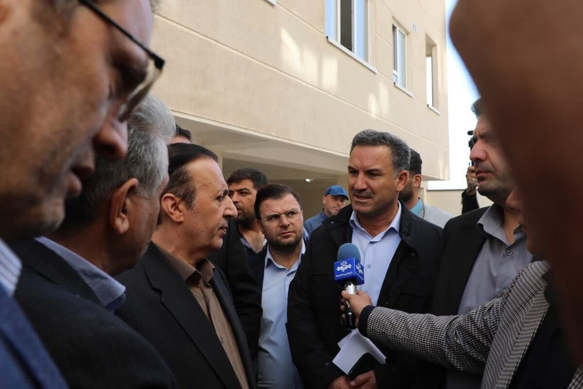 استاندار قزوین نسبت به وضعیت واگذاری انشعابات آب و فاضلاب در سایت های مختلف این طرح ابراز رضایت کرد.