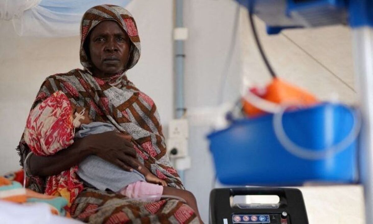 دفتر هماهنگی عمومی آوارگان و پناهندگان سودان از آواره شدن سه هزار و ۲۴۰ خانواده از شهر فاشر این کشور و فرار آن‌ها به منطقه‌ای در غرب سودان خبر داد.