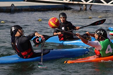 استارت لیگ کانوپولو بانوان ۱۴۰۴ در دریاچه آزادی