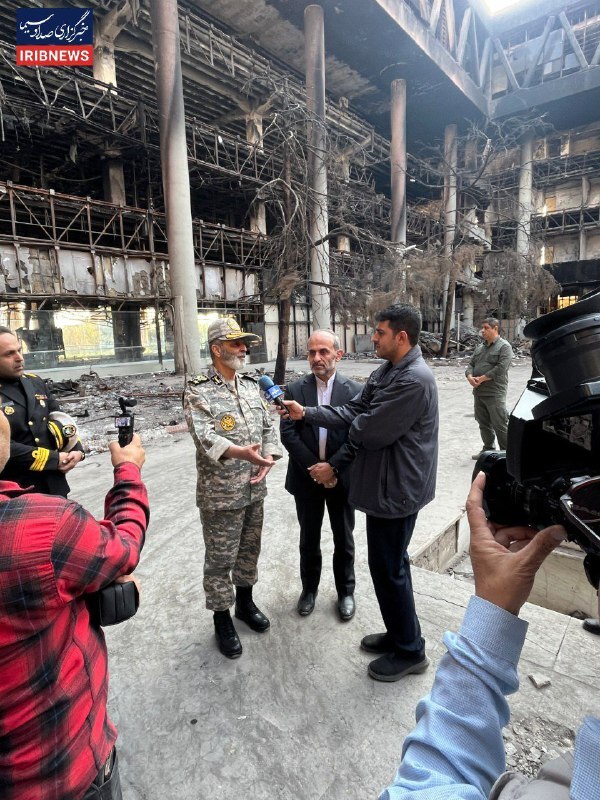 عکس و فیلم | رئیس ستاد کل نیروهای مسلح از سازمان صداوسیما بازدید کرد عکس و فیلم | رئیس ستاد کل نیروهای مسلح از سازمان صداوسیما بازدید کرد