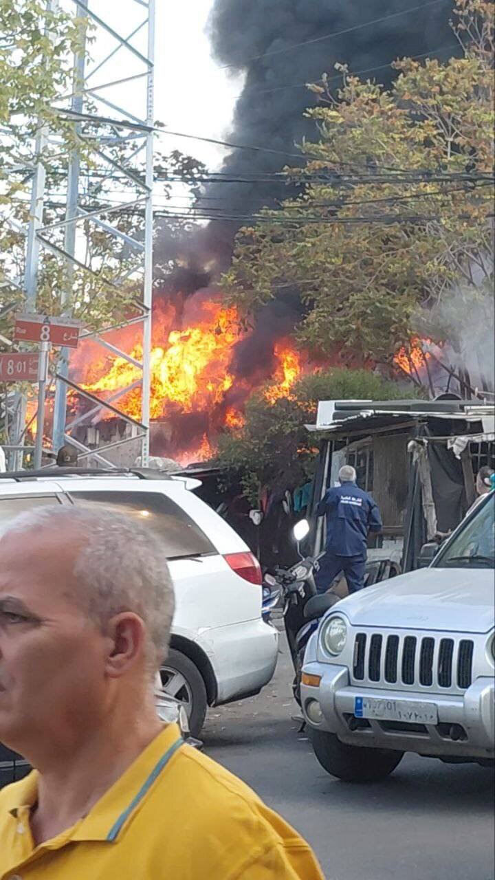 ۲ شهید در حمله پهپادی رژیم صهیونیستی به یک خودرو در جنوب لبنان ۲ شهید در حمله پهپادی رژیم صهیونیستی به یک خودرو در جنوب لبنان