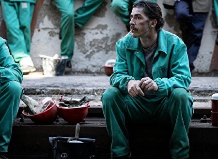 «ساختمان لاف»؛ جایی که حقیقت رنگ دروغ میگیرد