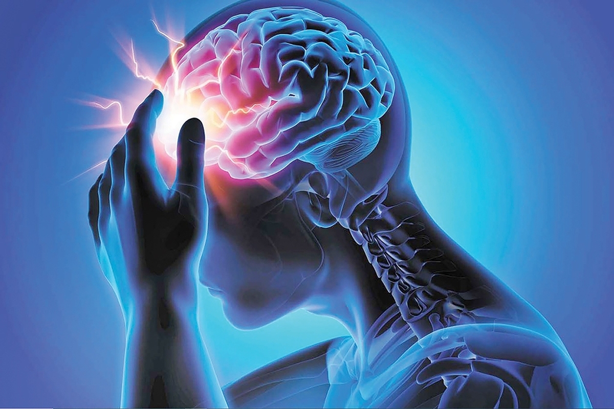 به نظر متناقض باشد اما قرص‌هایی که برای درمان سردرد مصرف می‌کنید، ممکن است خودشان عامل تداوم آن باشند: پدیده‌ای به نام «سردرد ناشی از مصرف بیش از حد دارو» در پزشکی کاملا شناخته ‌شده است. خبر خوب این که در بیشتر موارد، پس از شناسایی و اصلاح مصرف دارو، این نوع سردرد قابل برگشت و درمان است.در بریتانیا بیش از ۱۰ میلیون نفر به طور منظم دچار سردرد می‌شوند.