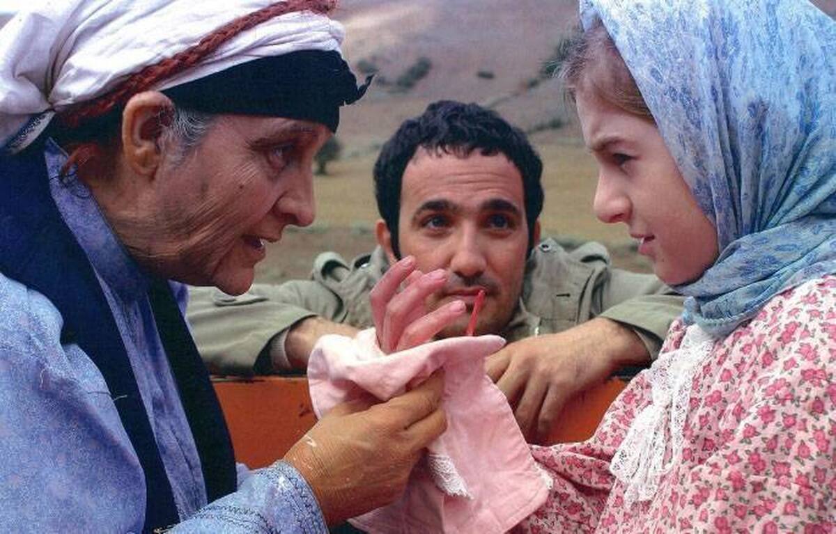 به مناسبت زادروز گلاب آدینه، بازیگر برجسته سینمای ایران، شبکه نمایش با پخش فیلم سینمایی «وقتی همه خواب بودند» یاد و کارنامه هنری این هنرمند توانا را گرامی می‌دارد.