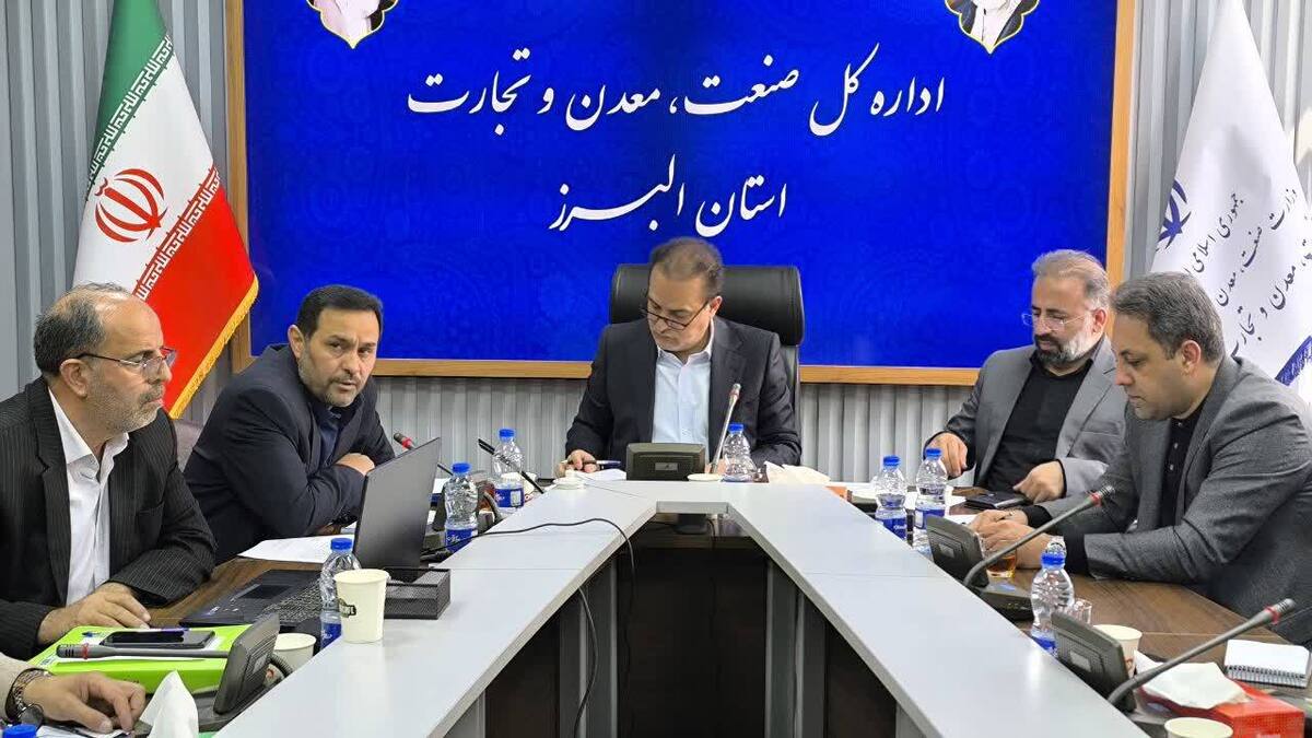 استان البرز از نظر فروش محصولات دانش‌بنیان در رتبه دوم کشور قرار دارد، که نشان‌دهنده پتانسیل بالای البرز در تجاری‌سازی و تولید محصولات نوآورانه است.