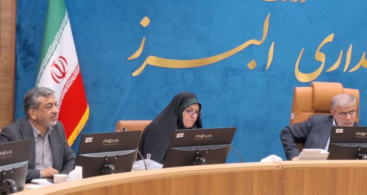 نشست هم‌اندیشی بررسی و رفع مشکلات مسکن جامعه ایثارگری استان البرز با حضور معاون تعاون و امور اجتماعی بنیاد شهید و امور ایثارگران، استاندار و مدیرکل بنیاد شهید و امور ایثارگران استان البرز و سایر مسئولین ذی ربط در محل استانداری البرز برگزار شد.