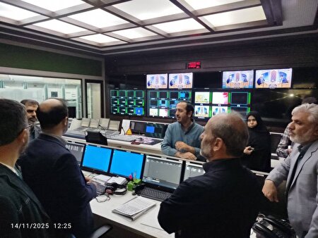 بازدید رئیس سازمان صدا و سیما از مرکز خراسان رضوی