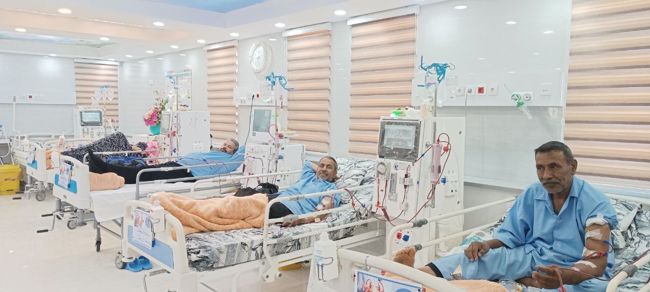 خدمات درمانی دولتی به بیماران دیالیزی ثابت در تایباد متوقف شد خدمات درمانی دولتی به بیماران دیالیزی ثابت در تایباد متوقف شد