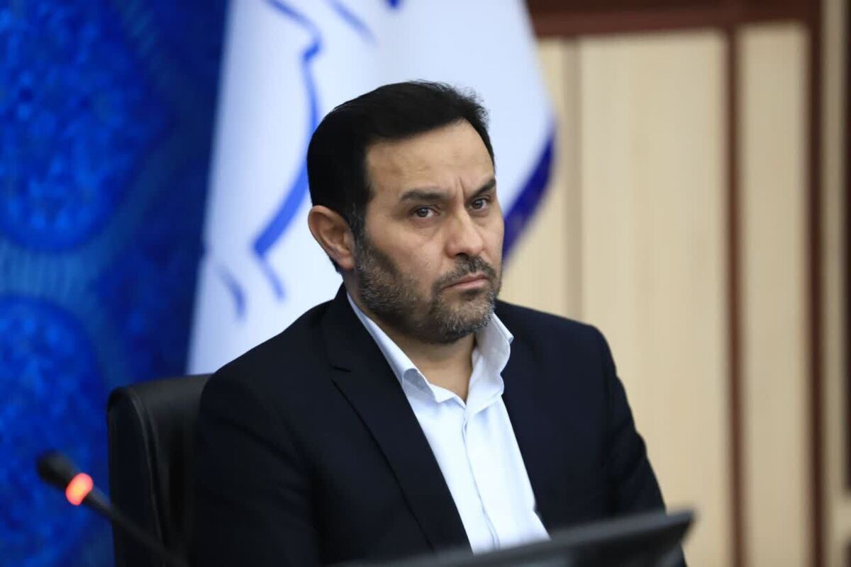 سیزدهمین جلسه کارگروه تنظیم بازار استان البرز به ریاست دکتر افضلی معاون هماهنگی امور اقتصادی استانداری البرز برگزار شد. در این نشست، مدیرکل صنعت، معدن و تجارت استان البرز و دبیر جلسه آخرین وضعیت تأمین و توزیع کالا‌های اساسی را تشریح و گزارش اقدامات دستگاه‌ها ارائه نمود.