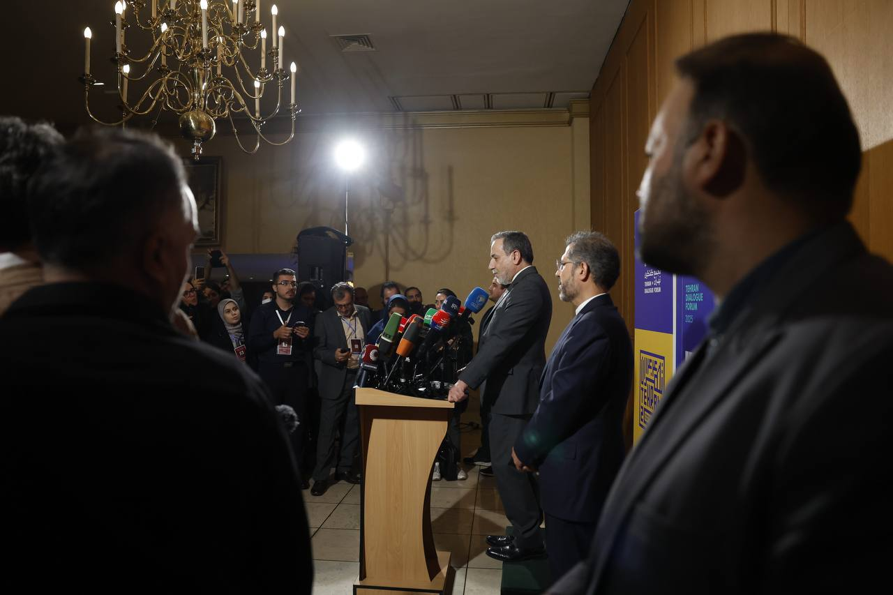 عراقچی: مذاکرهای که برای دیکته کردن باشد را قبول نمیکنیم عراقچی: مذاکرهای که برای دیکته کردن باشد را قبول نمیکنیم