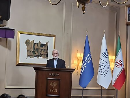 خرازی خطاب به ترامپ: با ایران مذاکره واقعی کنید