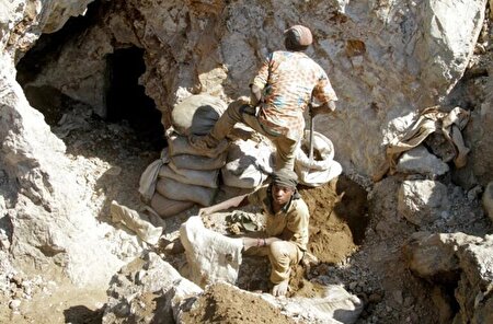 ببینید | ریزش معدن