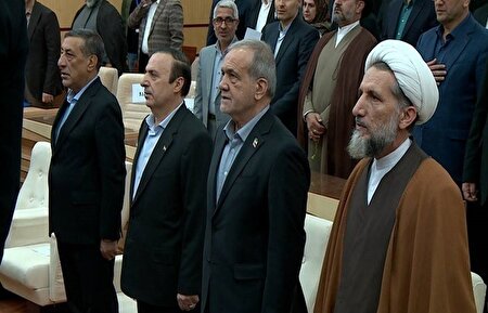 پزشکیان وارد قزوین شد