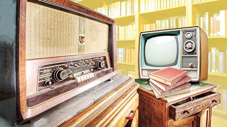 رسانه، پلی میان مخاطب و کتاب