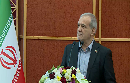 حل مشکلات با وحدت و حرکت بر مسیر علمی میسر است