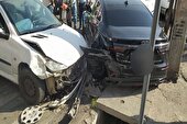 برخورد کامیون با ۱۵ خودرو در غرب تهران
