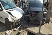 برخورد کامیون با ۱۵ خودرو در غرب تهران