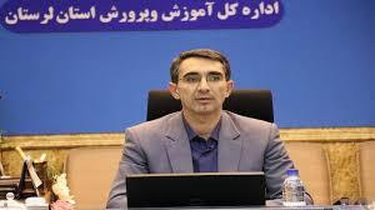 خرمآباد -جام جم آنلاین- مدیرکل آموزشوپرورش لرستان از اجرای ۱۲۴ برنامه مقابله با آسیبهای اجتماعی در مدارس این استان خبر داد.