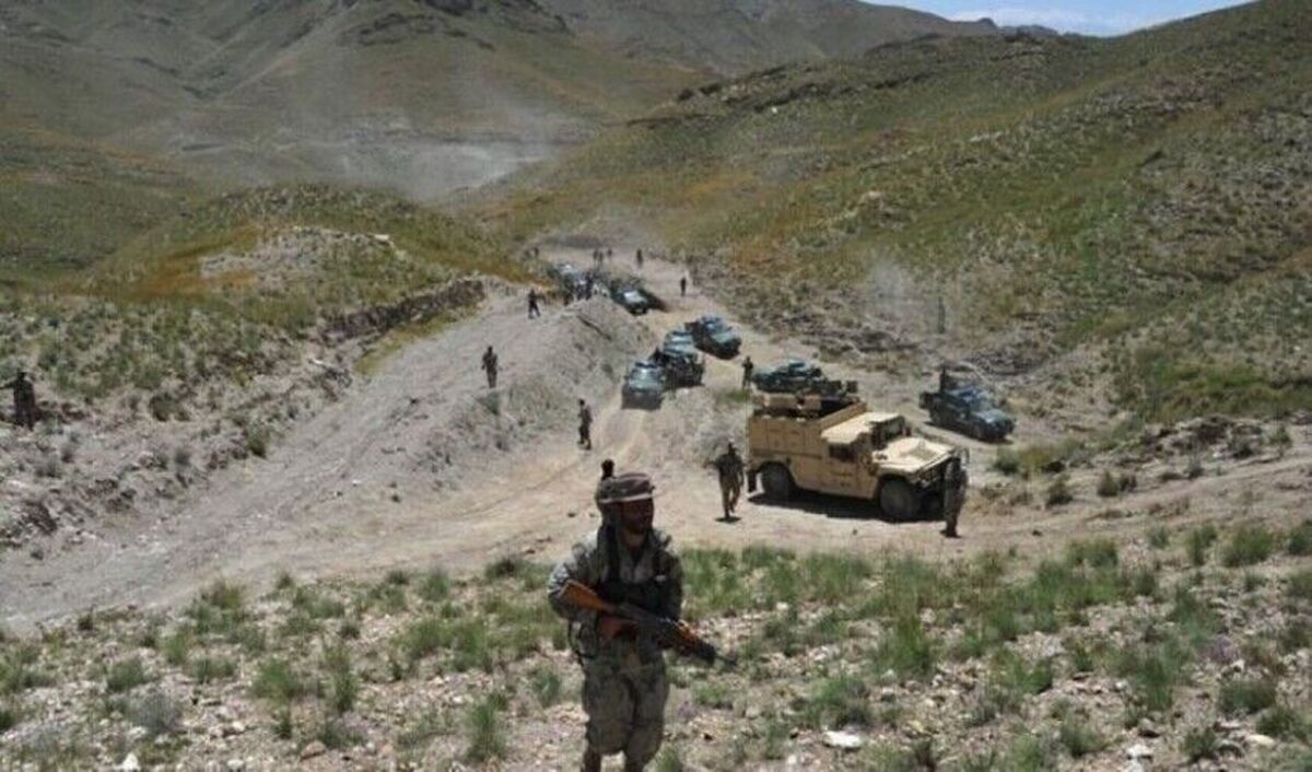 ارتش پاکستان اعلام کرد که همزمان با مذاکرات جاری این کشور با افغانستان در استانبول، گروهی از تروریستها که در تلاش برای رخنه به خاک پاکستان از قلمروی افغانستان بودند با نیروهای امنیتی درگیر شده و طی آن ۲۵ تروریست کشته شدند.