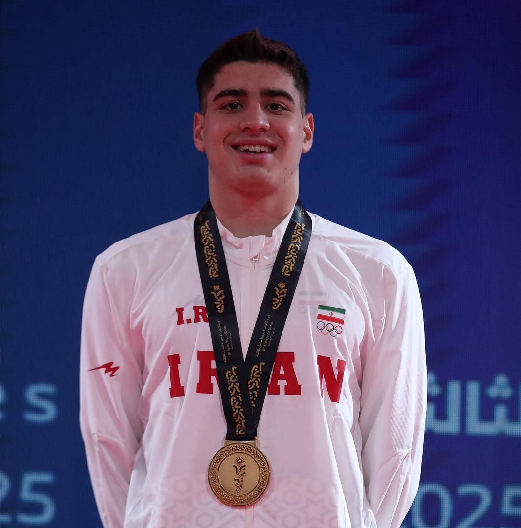 شناگر فارس نخستین طلای تاریخ شنای ایران را در بازی‌ های آسیایی جوانان گرفت