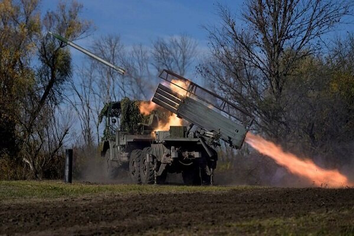 منابع روسی از سرنگونی دهها پهپاد ارتش اوکراین طی شب گذشته خبر دادند.