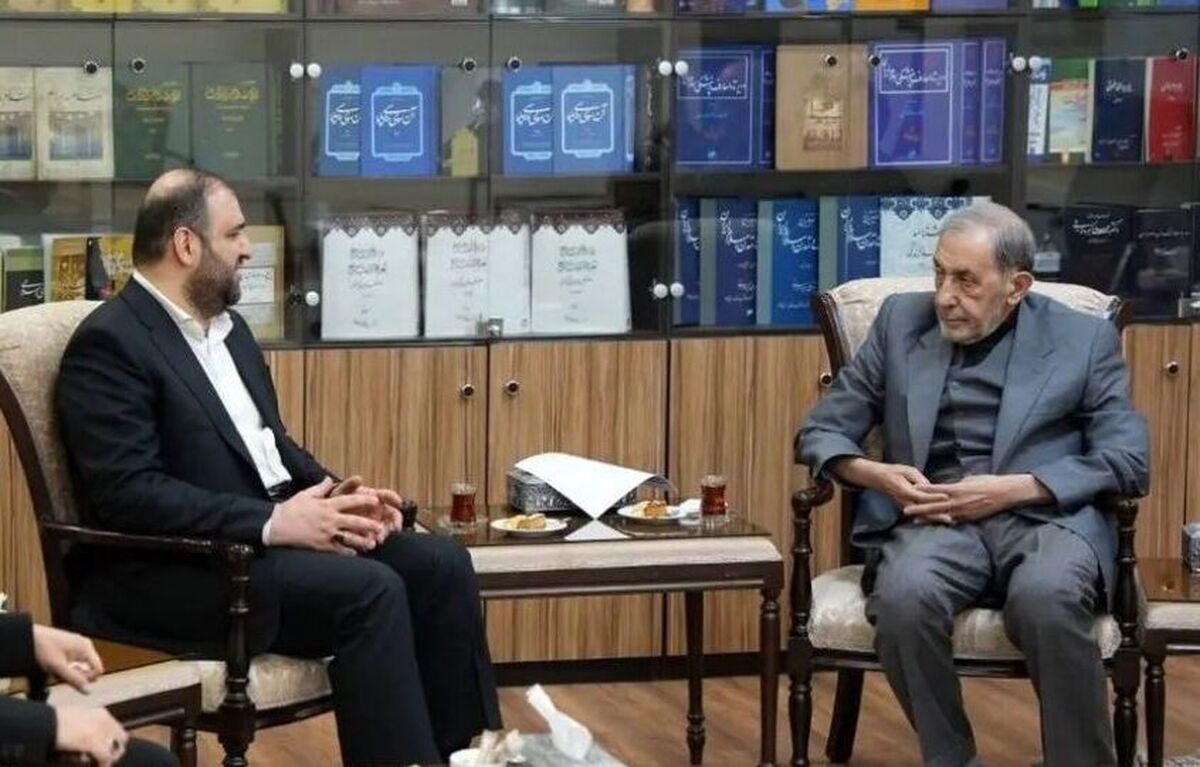 مشاور مقام معظم رهبری در امور بین الملل، حضور و هوشمندی بی سابقه مردم عراق در انتخابات اخیر را دستاوردی بزرگ قلمداد کرد که در تاریخ عراق بی سابقه بوده و آن را نشان دهنده رشد و بلوغ سیاسی ملت این کشور دانست.