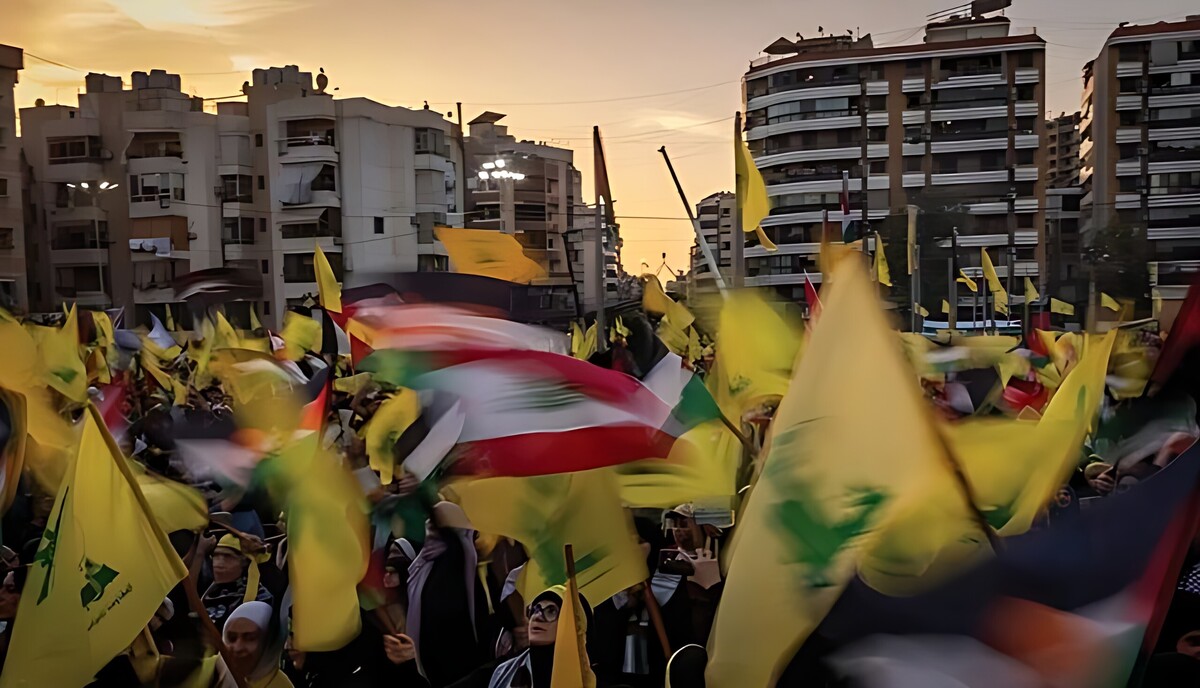 مسؤول حزب‌ الله لبنان در منطقه بقاع، بار دیگر بر امتناع از تسلیم یا تحویل سلاح‌ها تأکید کرد و افزود که این حزب «به دنبال جنگ نیست، اما اگر مجبور شویم، با قدرت در میدان نبرد حضور خواهد داشت.»