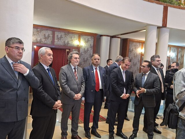 سفیر ترکیه در ایران: ظرفیت همکاریها بالاست؛ تحریم را بهانه نکنیم سفیر ترکیه در ایران: ظرفیت همکاریها بالاست؛ تحریم را بهانه نکنیم