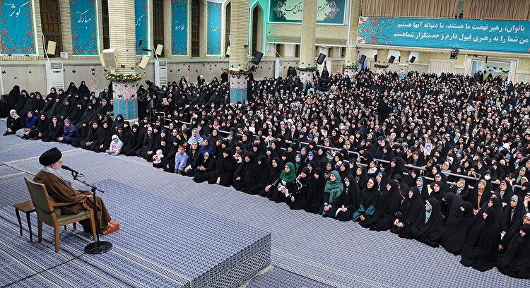 ببینید | مهم‌ترین حق و نیاز زن در خانه، محبت همسر است