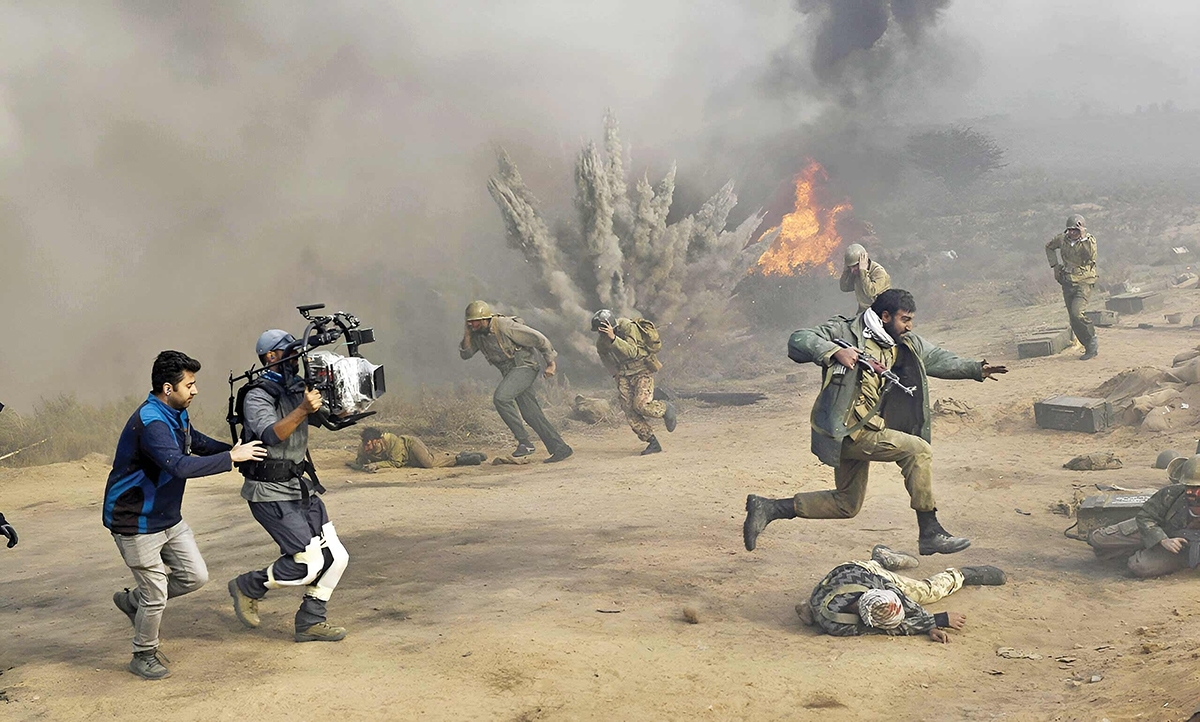 سینمای ایثار و دفاع مقدس، به مثابه یک مکتب ژانریک در سینمای ایران، پیونددهنده نسل‌ها با یک میراث معنوی و تاریخی عظیم است.