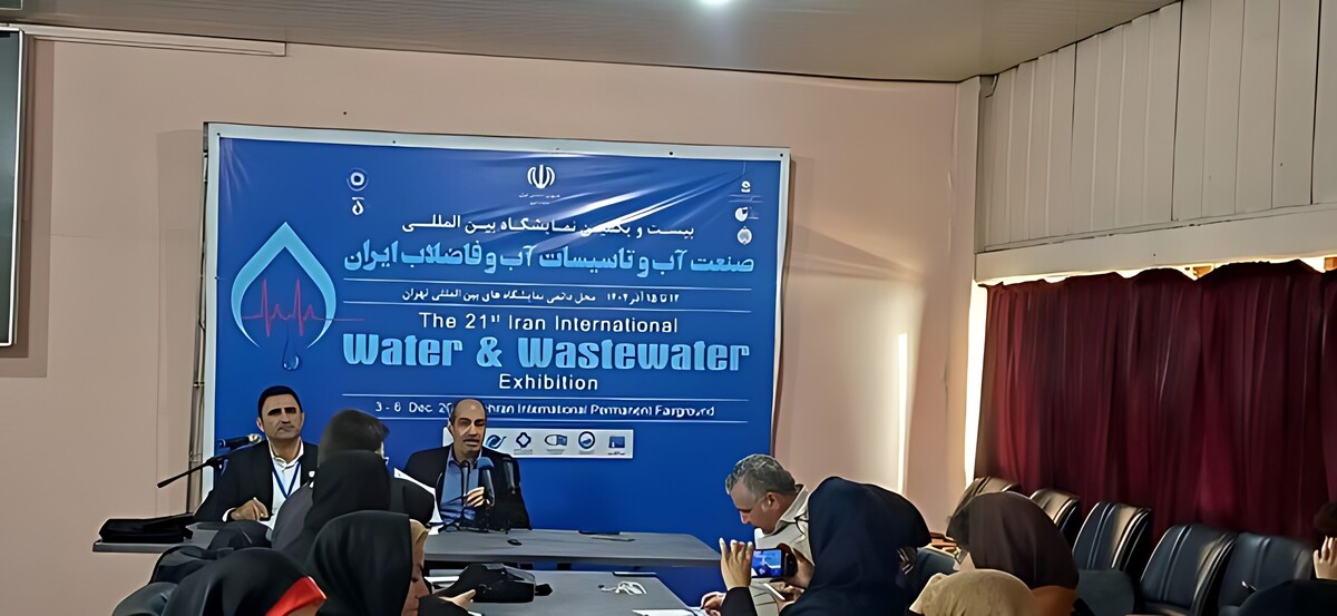 سخنگوی صنعت آب هشدار داد که بارش‌های اخیر نه‌تنها کم‌بارشی مزمن سال‌های گذشته را جبران نکرده، بلکه ورودی سدهای کشور همچنان ۴۰ درصد کمتر از سال گذشته است؛ وضعیتی که به‌گفته وی «به هیچ‌وجه عادی نیست» و بدون همراهی مردم و رسانه‌ها قابل مدیریت نخواهد بود.