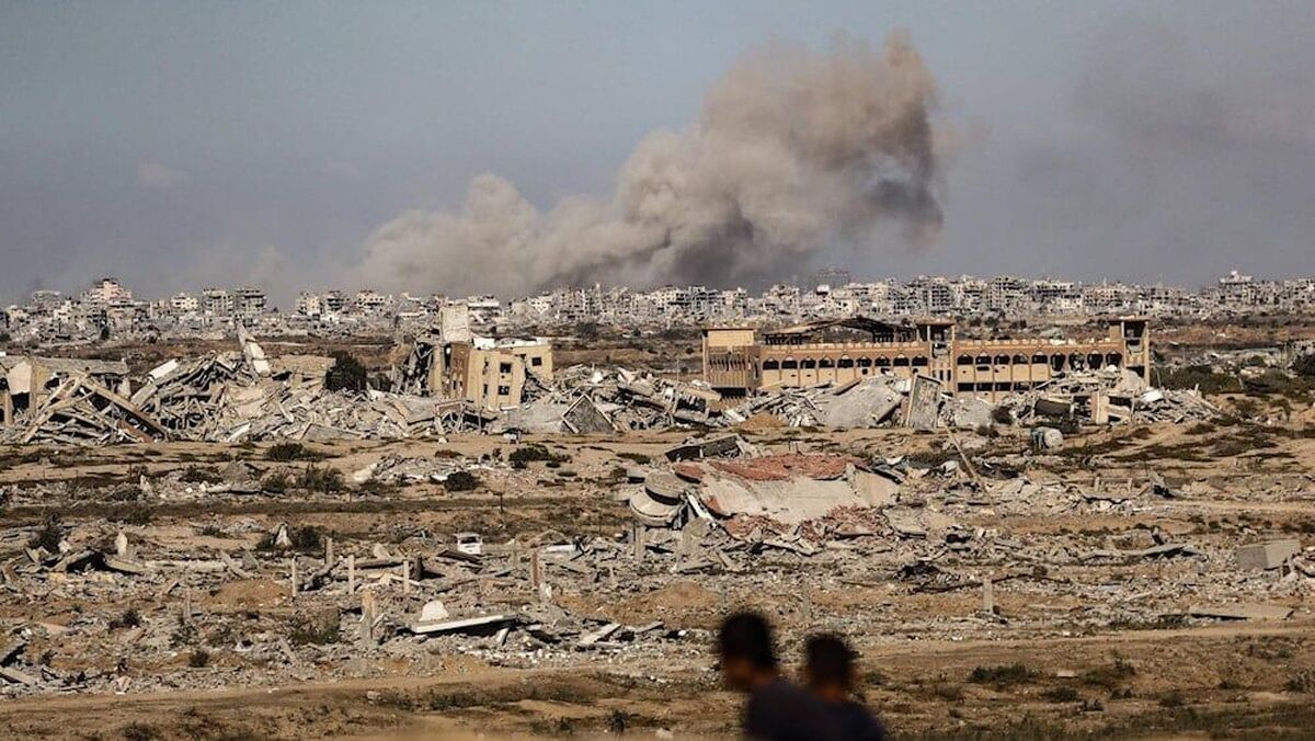 کوادکوپترهای اسرائیلی به سمت منازل غیرنظامیان در مجاورت خیابان صلاح الدین در محله شجاعیه واقع در شرق شهر غزه، تیراندازی کردند.