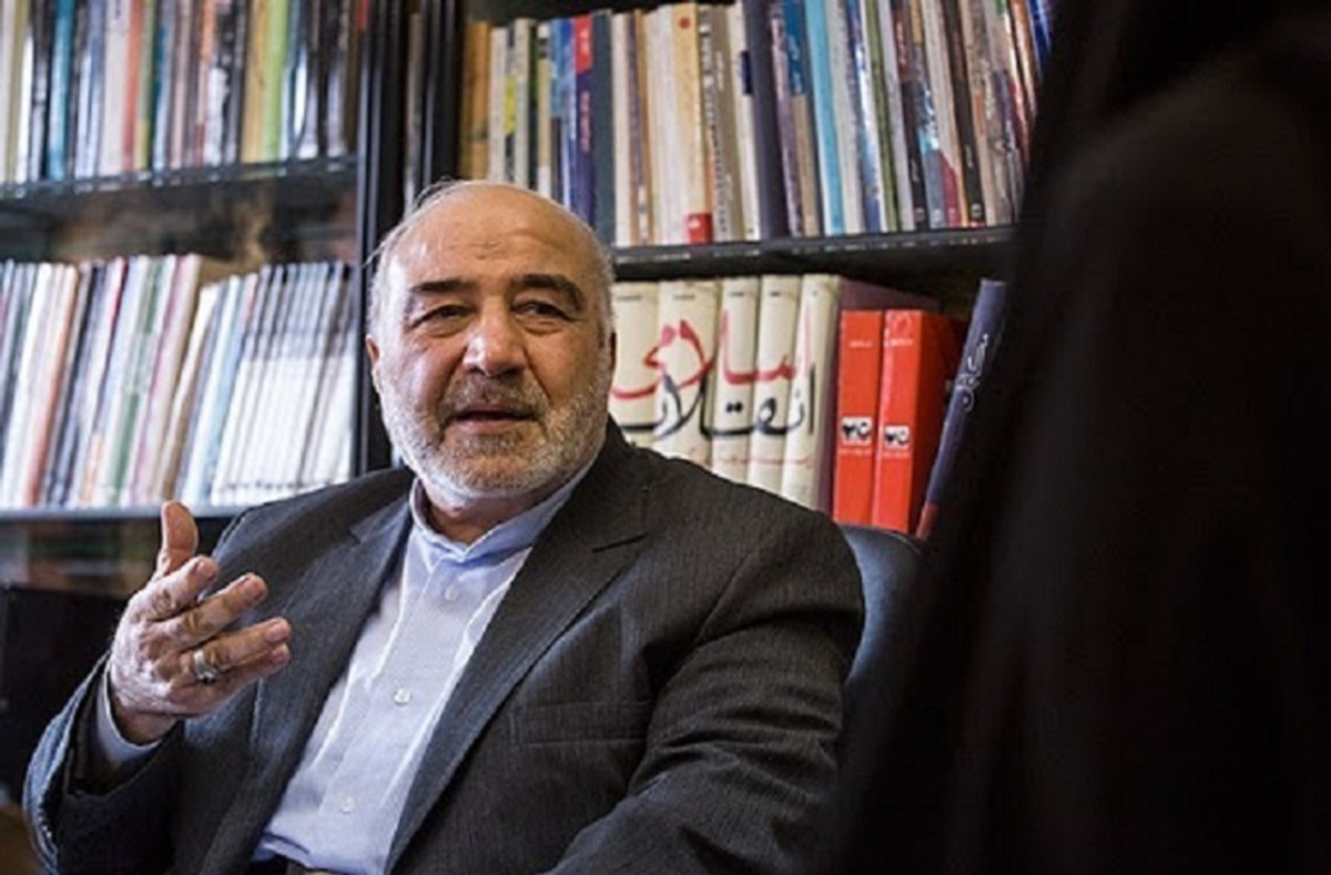 شانزدهم آذر، تنها یک برگ در تقویم برای پاسداشت نوستالژی‌های جنبش دانشجویی نیست بلکه نمادی از یک گسست تاریخی و نقطه عزیمتی است که در آن، دانشگاه از ماشین تولید تکنوکرات‌های مطیع برای نظام سلطه، به‌کانون جوشان هویت‌خواهی و استقلال‌طلبی تغییر ماهیت داد.