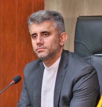 وارث آگاهی دیروز و سازنده فردا 